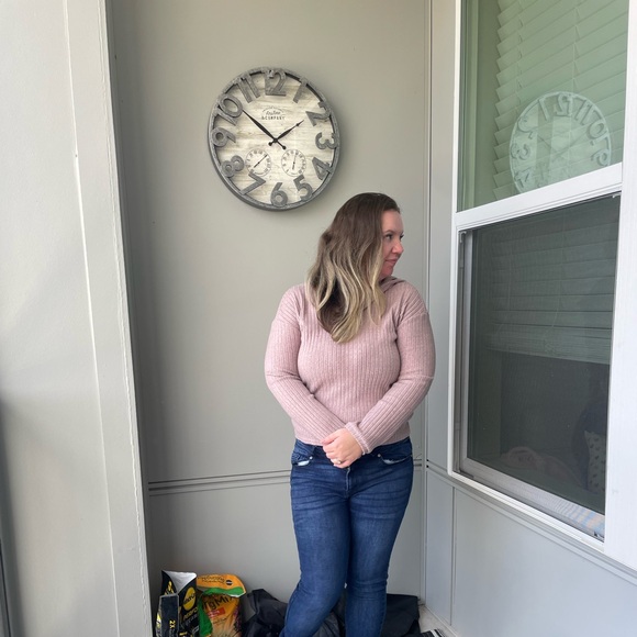 Light purple hoodie - Picture 1 of 4